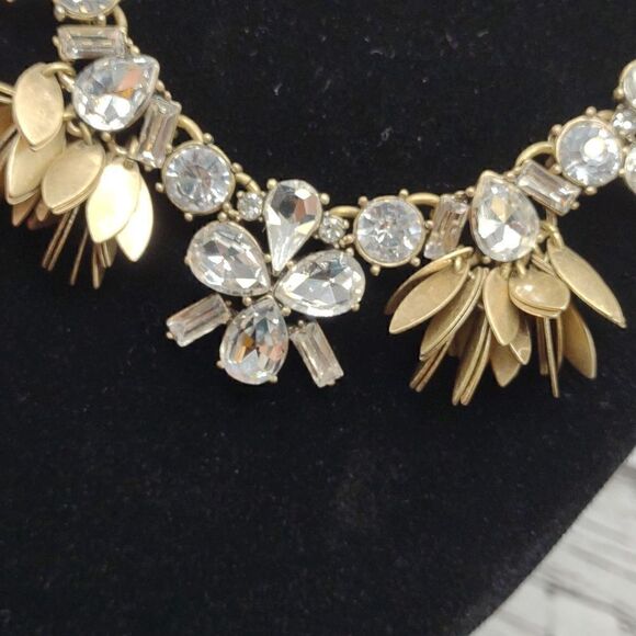 J Crew Bronze Gold Rhinestone Flowered Necklace.  B1 - Picture 3 of 7